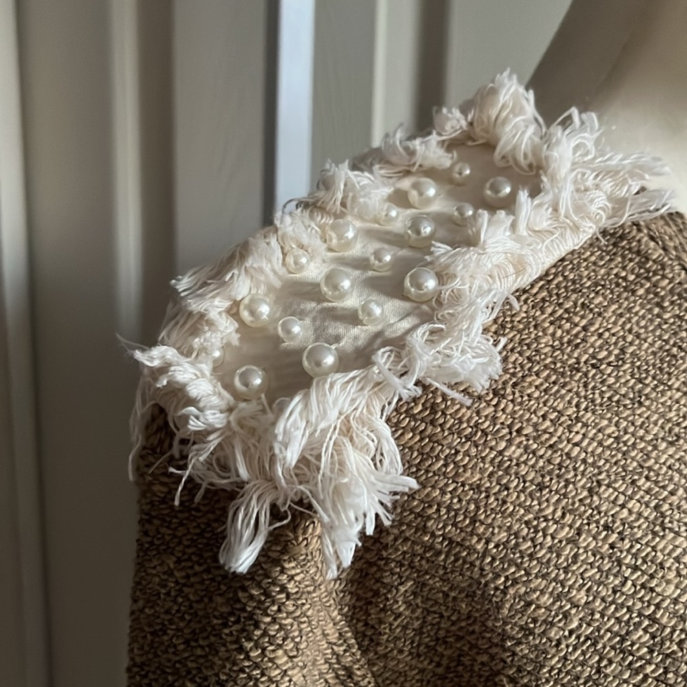 Zara Y2K Trafaluc Vintage Pearl Shoulder Accent Military Knit Top Size M - Picture 5 of 10
